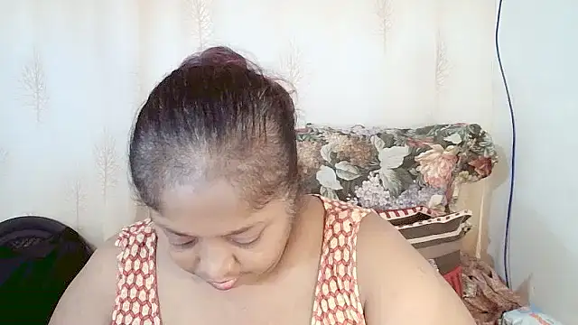 Snapshot of Indiantasha chatting on 02/07/25, 10:41 Indiantasha online show from 02/07/25, 10:41