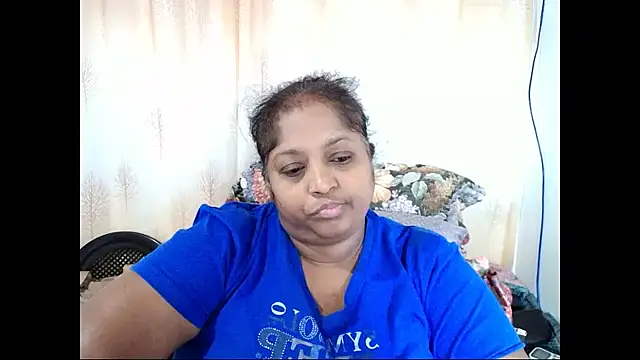 Snapshot of Indiantasha chatting on 03/20/25, 04:20 Indiantasha online show from 03/20/25, 04:20