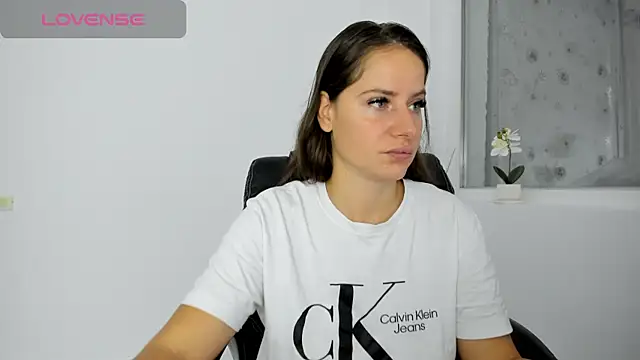 DiamondKay online show from 10/08/25, 06:55