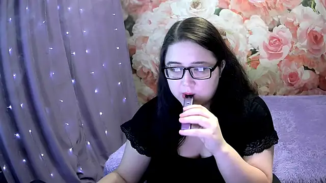 Snapshot of OverseerX chatting on 09/15/25, 03:34 OverseerX online show from 09/15/25, 03:34