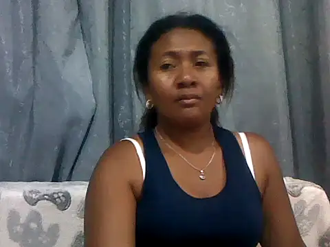 Snapshot of sexyladii chatting on 10/12/25, 04:50 sexyladii online show from 10/12/25, 04:50