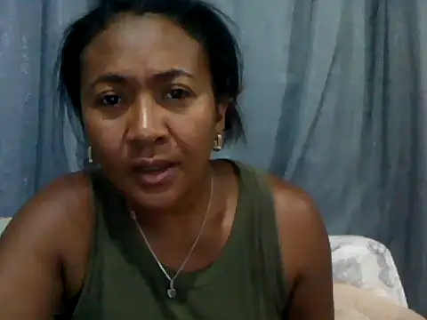 Snapshot of sexyladii chatting on 10/25/25, 04:57 sexyladii online show from 10/25/25, 04:57