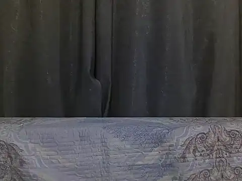 Snapshot of sexyladii chatting on 11/18/25, 06:23 sexyladii online show from 11/18/25, 06:23