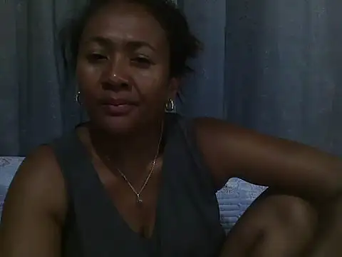 Snapshot of sexyladii chatting on 11/30/25, 04:44 sexyladii online show from 11/30/25, 04:44