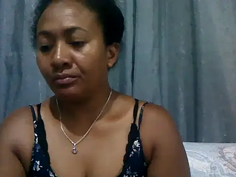 Snapshot of sexyladii chatting on 02/04/26, 05:08 sexyladii online show from 02/04/26, 05:08