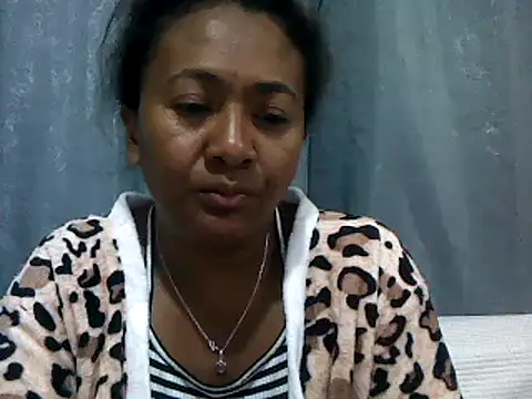 Snapshot of sexyladii chatting on 06/19/26, 04:33 sexyladii online show from 06/19/26, 04:33