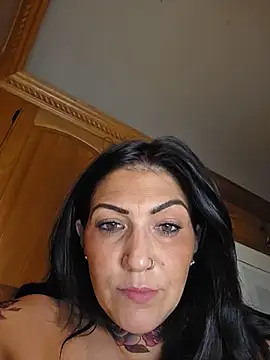 LittleMissEeve online show from 06/12/26, 03:49