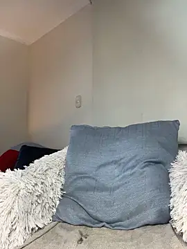 Snapshot of Samispank chatting on 11/20/25, 08:52 Samispank online show from 11/20/25, 08:52