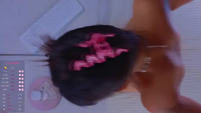 Snapshot of a11yson chatting on 10/10/25, 03:00 a11yson online show from 10/10/25, 03:00