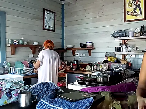 Luna-Natural online show from 12/02/24, 07:27