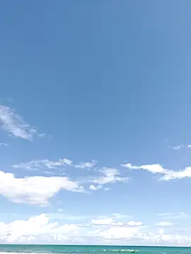 Luna-Natural online show from 11/19/25, 04:18