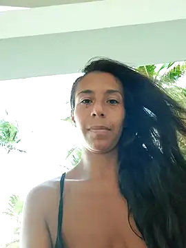 Luna-Natural online show from 11/26/25, 09:05