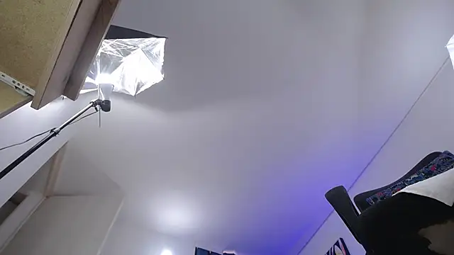 lizzy squirt online show from 01/28/25, 08:04