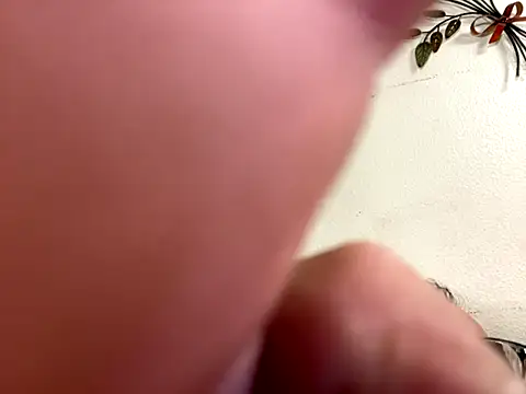 Trainee2Bpeed online show from 09/19/25, 07:43