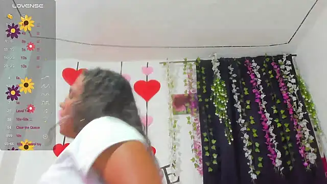 samantha  smile online show from 06/16/26, 08:44