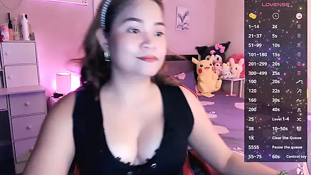Snapshot of yenyen_ chatting on 05/22/26, 01:06 yenyen online show from 05/22/26, 01:06