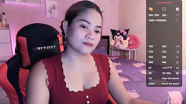 Snapshot of yenyen_ chatting on 05/26/26, 01:40 yenyen online show from 05/26/26, 01:40