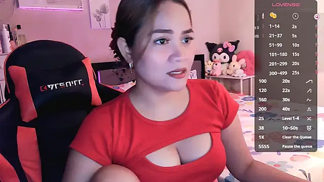 Snapshot of yenyen_ chatting on 05/31/26, 01:58 yenyen online show from 05/31/26, 01:58