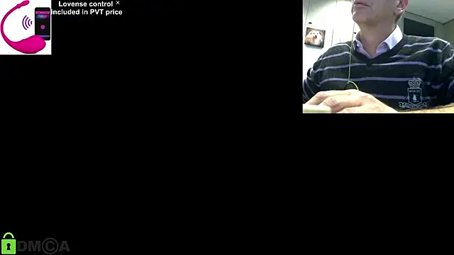 Snapshot of pliko chatting on 11/07/25, 03:23 pliko online show from 11/07/25, 03:23