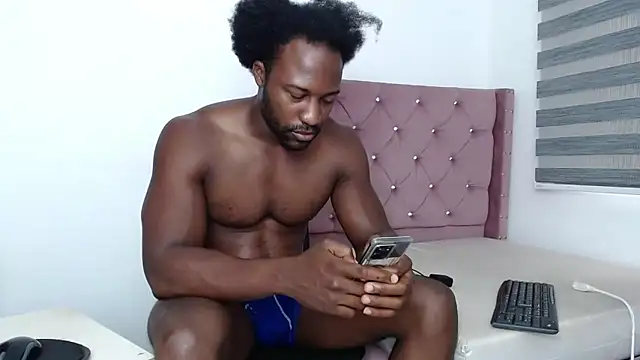 Snapshot of BlackNike chatting on 10/14/25, 01:34 BlackNike online show from 10/14/25, 01:34