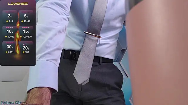 SteveTiger online show from 11/24/25, 01:00