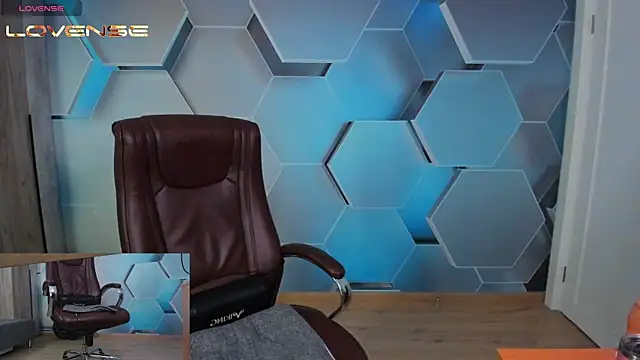SteveTiger online show from 05/27/26, 03:31