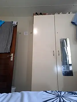 Snapshot of FitSelina66 chatting on 09/29/25, 11:37 FitSelina66 online show from 09/29/25, 11:37