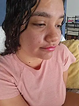 blerstefan1 online show from 10/22/25, 12:49