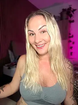 Snapshot of NastyMilf_ chatting on 04/10/26, 08:57 NastyMilf online show from 04/10/26, 08:57