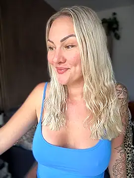 Snapshot of NastyMilf_ chatting on 04/28/26, 10:31 NastyMilf online show from 04/28/26, 10:31