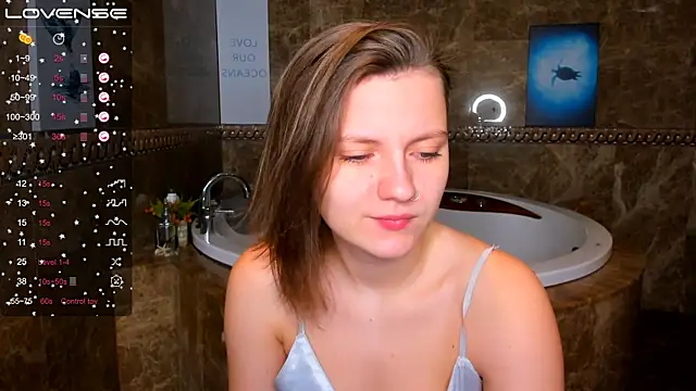 MelindaTin online show from 12/06/24, 01:07