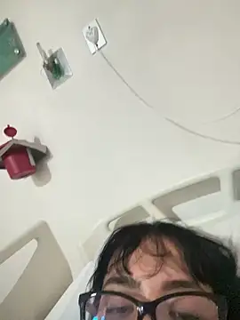 LillyCandy online show from 10/12/25, 10:09