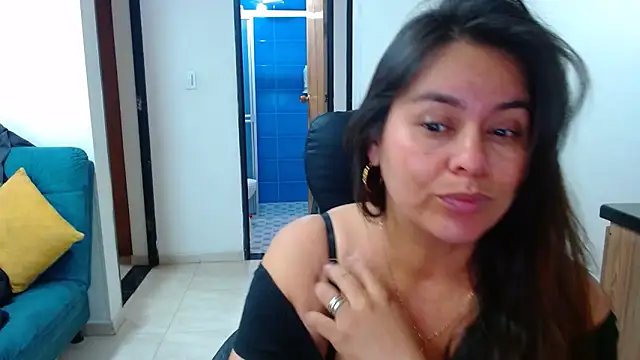 Ixchel Anaid online show from 01/23/25, 10:32