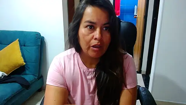 Ixchel Anaid online show from 01/30/25, 11:44
