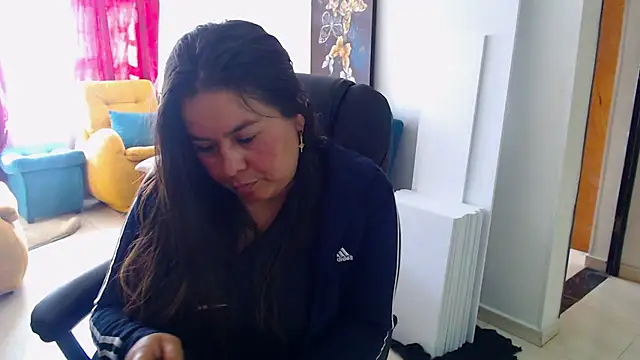 Ixchel Anaid online show from 09/26/25, 01:26