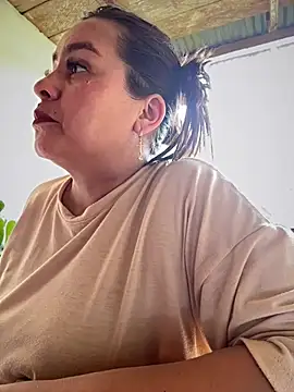 Ixchel Anaid online show from 07/07/26, 03:27