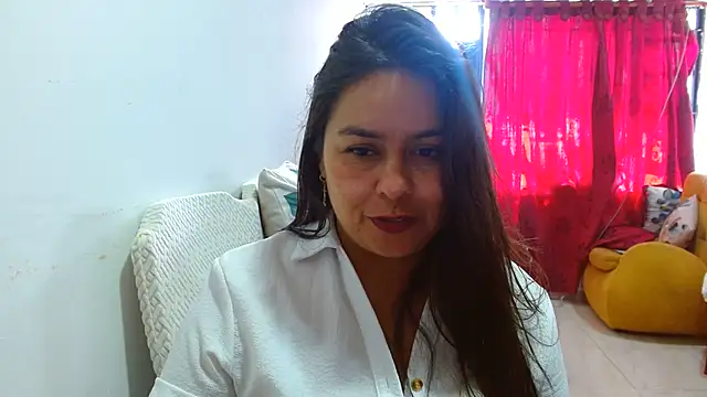 Ixchel Anaid online show from 07/20/26, 03:14