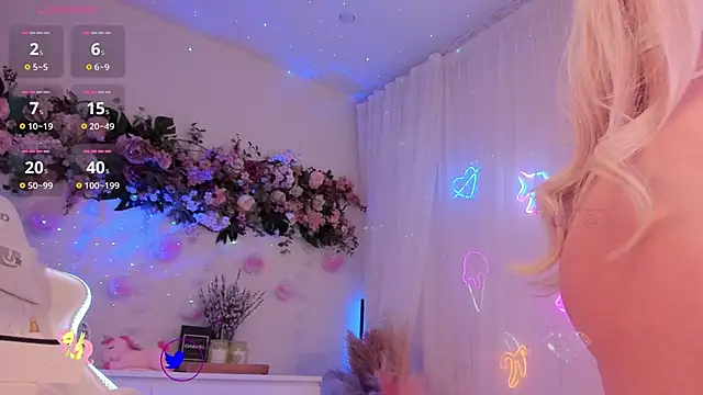 Mia Mi  online show from 01/28/25, 02:43
