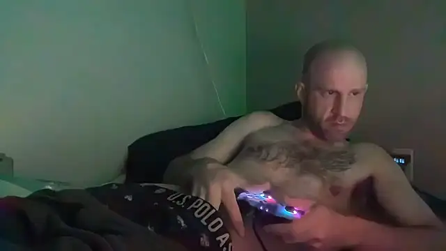 Snapshot of Anix888 chatting on 09/28/25, 05:57 Anix888 online show from 09/28/25, 05:57