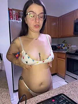 joeystaciee online show from 07/24/26, 04:27