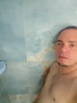 latinoflpr online show from 09/24/25, 12:58