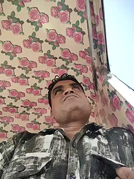 Snapshot of Javedmax chatting on 06/14/26, 10:39 Javedmax online show from 06/14/26, 10:39