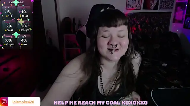 Snapshot of Bdsm_and_fries chatting on 11/17/25, 07:25 Bdsm and fries online show from 11/17/25, 07:25