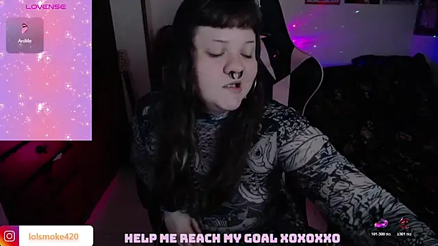 Snapshot of Bdsm_and_fries chatting on 12/14/25, 05:18 Bdsm and fries online show from 12/14/25, 05:18