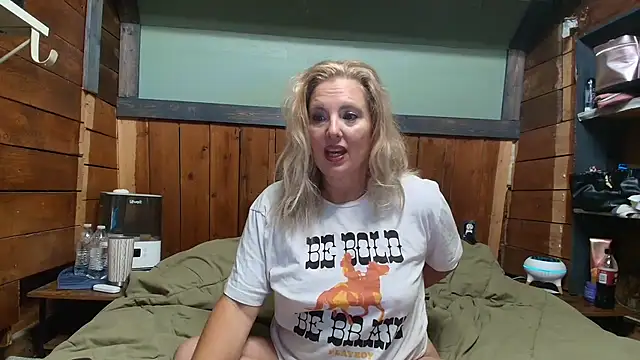 lisaxlovexxx online show from 07/13/26, 03:59