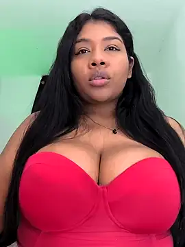 paola091 online show from 01/01/25, 10:35