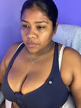 paola091 online show from 06/11/26, 01:16