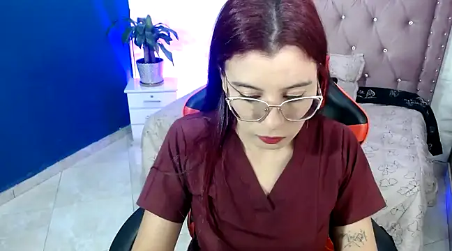 annyfischer online show from 01/10/25, 01:53