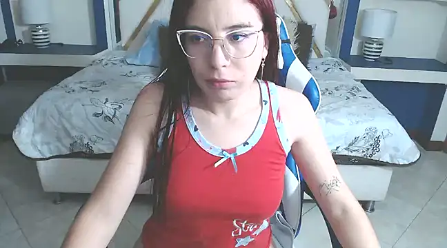 annyfischer online show from 01/12/25, 02:14