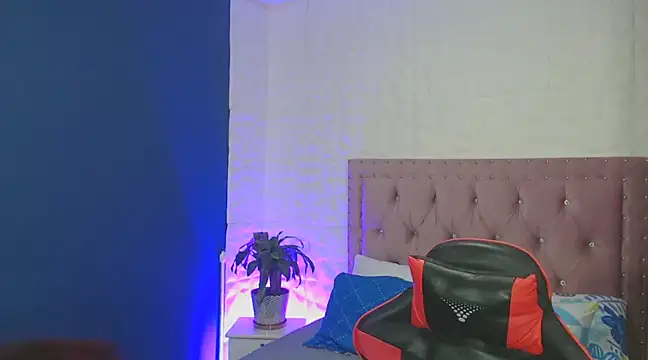 annyfischer online show from 02/07/25, 02:40